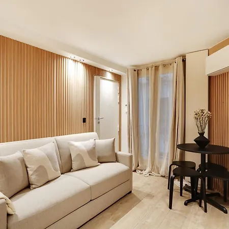 Appartamento Pick A Flat's In Odeon - Rue Saint André Des Arts Parigi